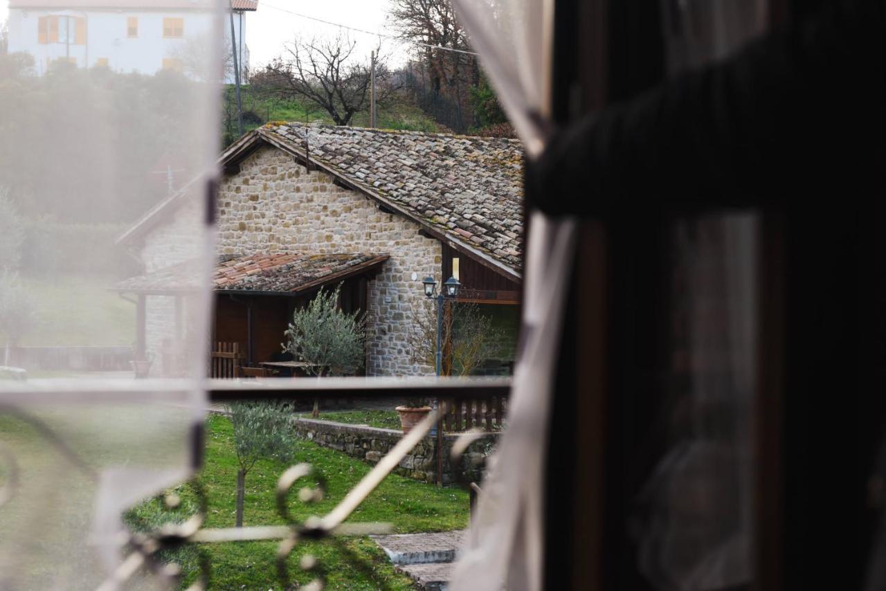 Agriturismo Ponte Di Riocchio Gubbio Exterior photo