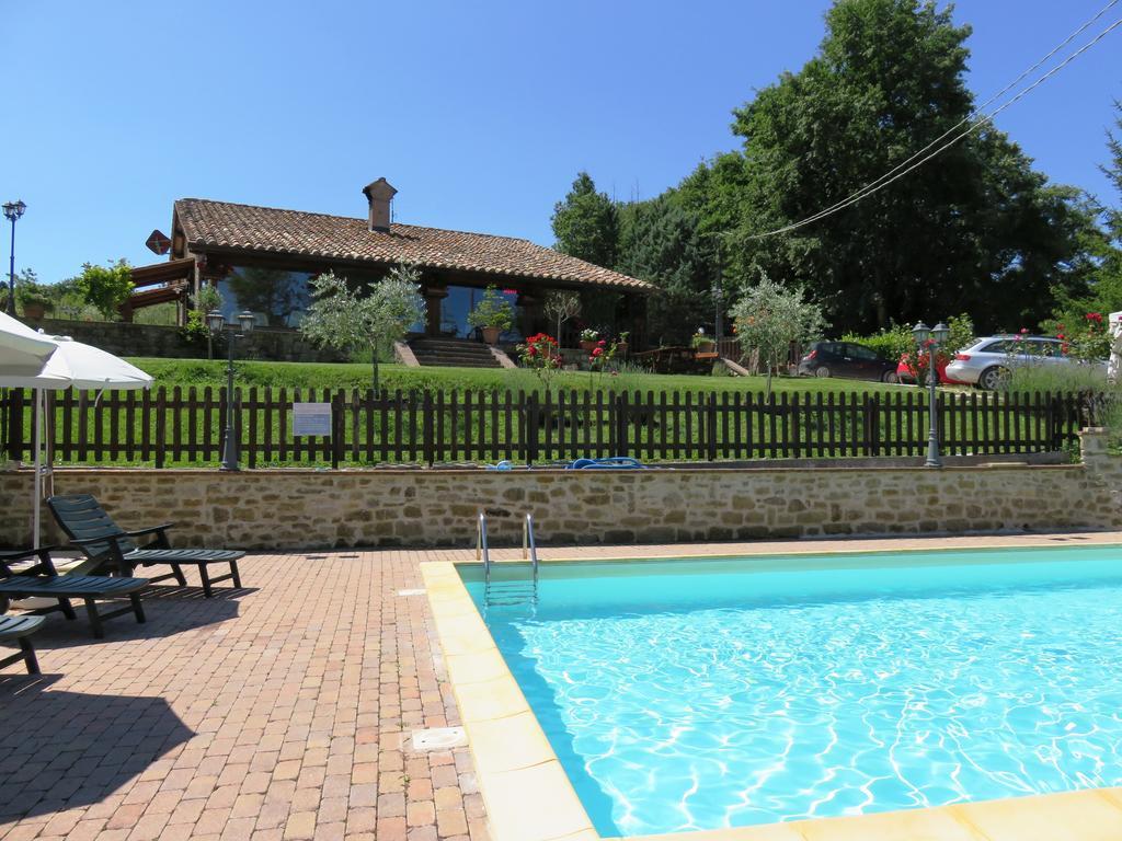 Agriturismo Ponte Di Riocchio Gubbio Exterior photo
